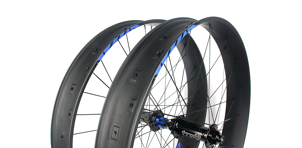 super-light-tubeless-fat-bike-wheel