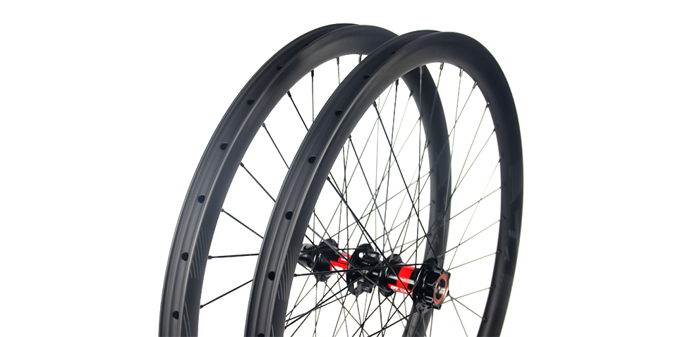 gravel-bike-disc-wheelset