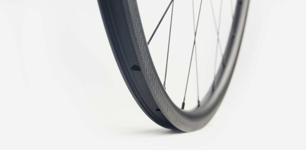 clincher-wheelset-for-cyclocross